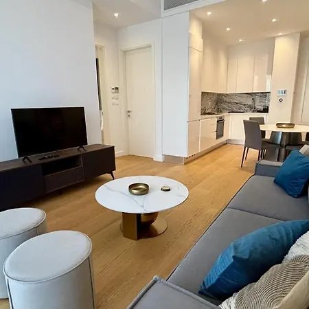 Oxford House By Trulycyprus * Limassol