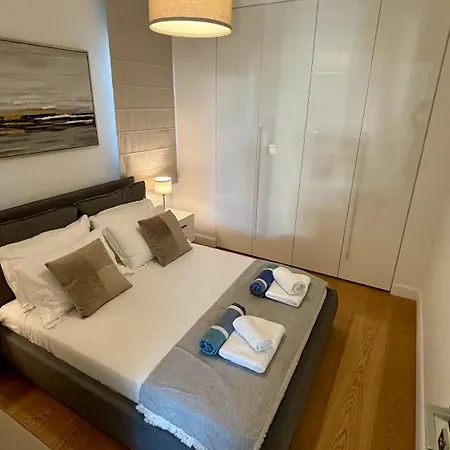 Oxford House By Trulycyprus Apartment