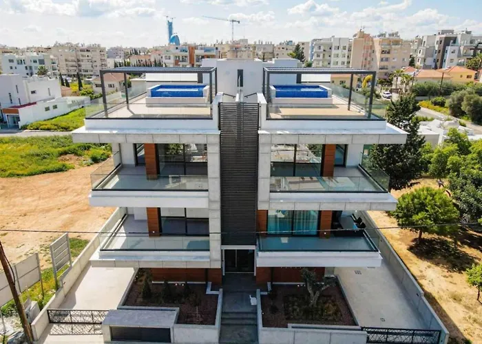 Daire Oxford House By Trulycyprus