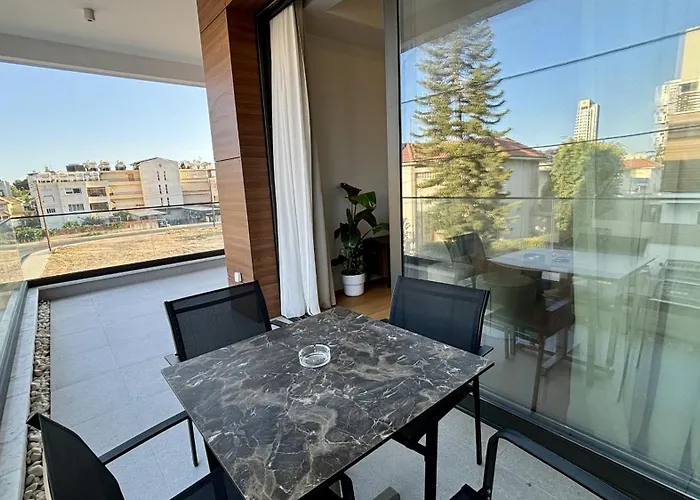 Oxford House By Trulycyprus Limasol