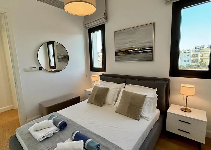 Oxford House By Trulycyprus Daire *